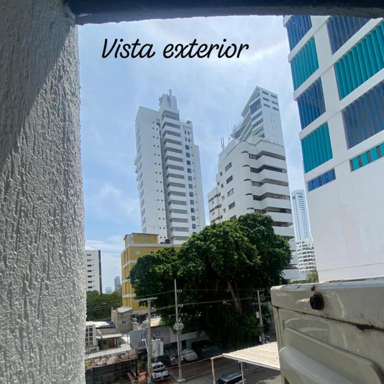 Cynthia Rooms Kawica Bocagrande Beach Cartagena - Three-Bedroom Premium Apartment with Balcony - 14