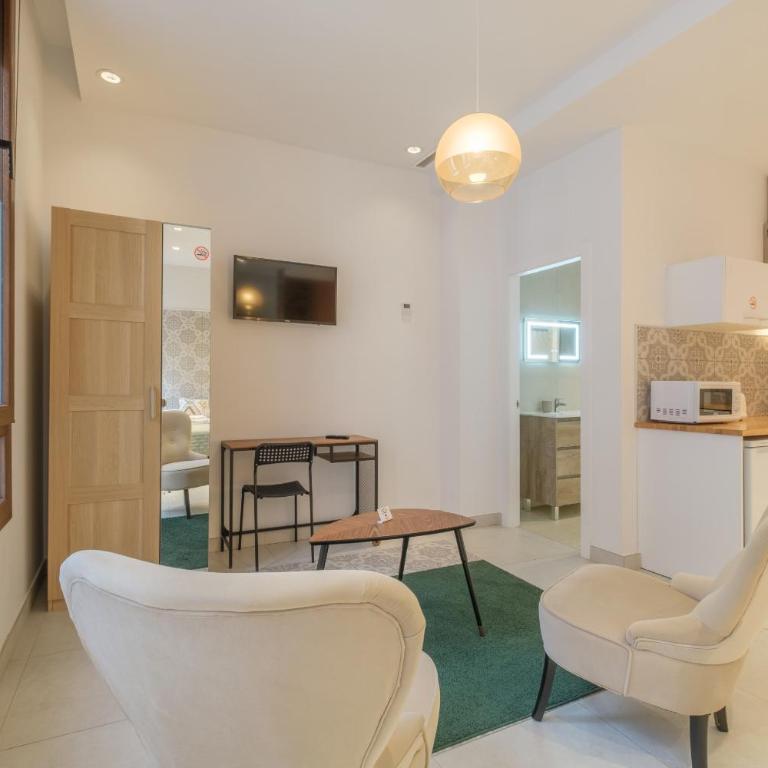 Gorgeous Apartment close to City Centre - Studio Apartment - 10