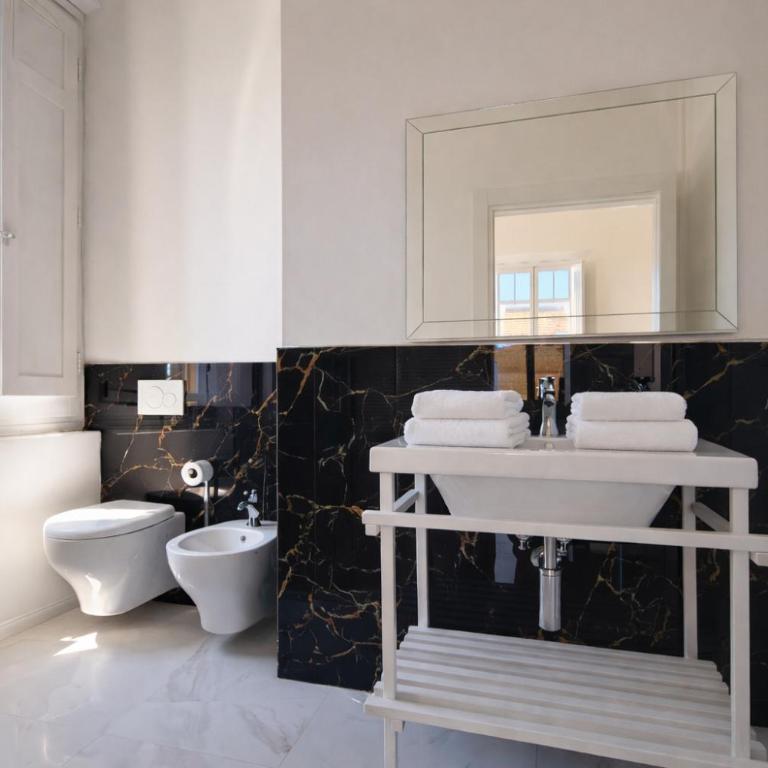 Allegra Viareggio Appartamento & Affittacamere Guest house - Suite con Balcone - 8