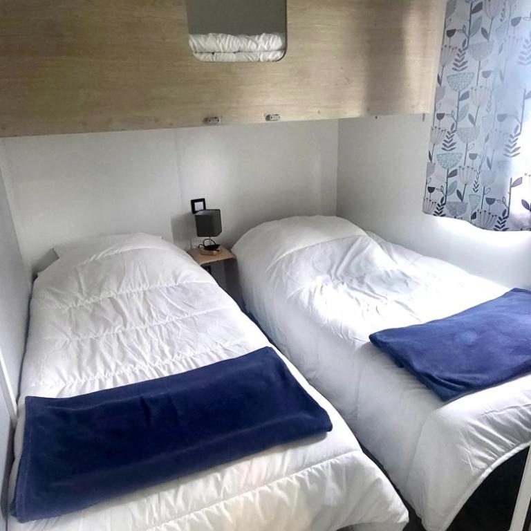 Mobil-home cosy climatisé 5 pers - Terrasse couverte - Plage des Casernes à 800m - Mobile Home - 11