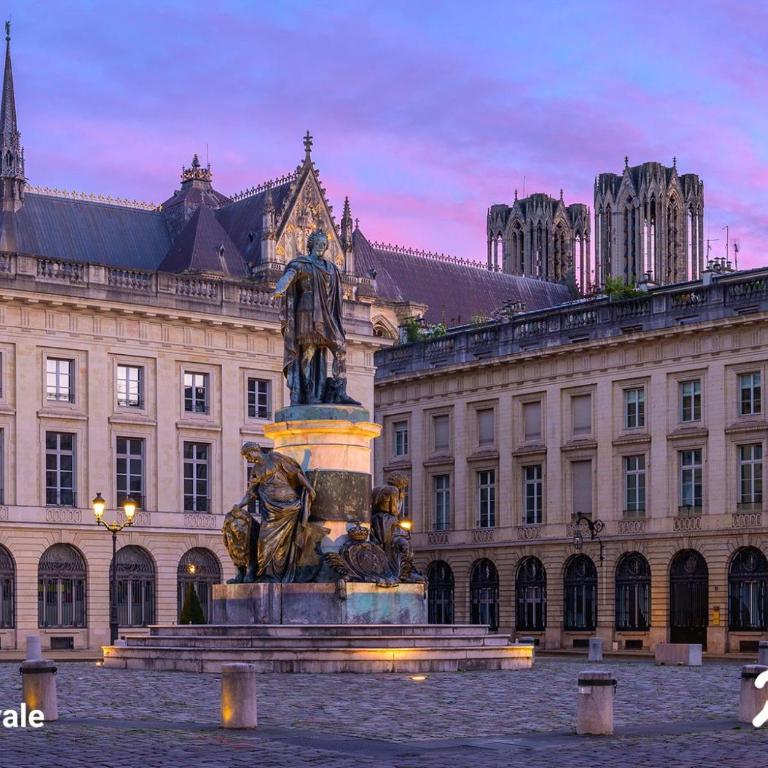Cœur des Moissons, Centre Ville avec Parking Privé - Appartamento - 26