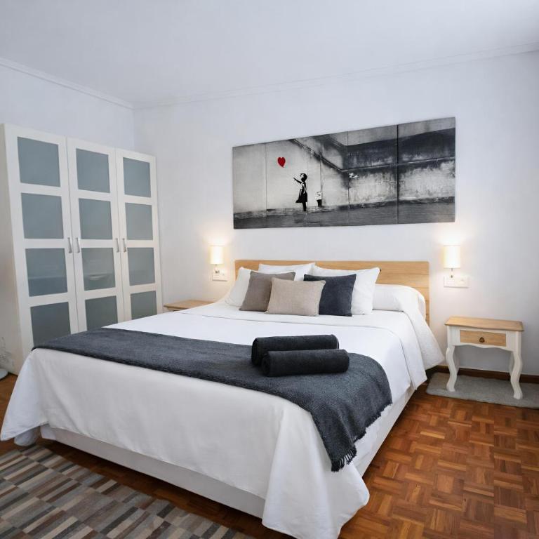 Piso luminoso, amplio y tranquilo en Casco Viejo - Apartamento de 2 dormitorios - 3