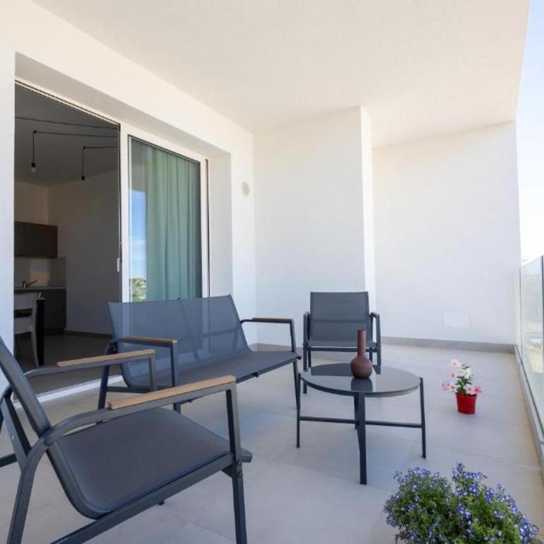 Residence Dara 409, 410 - Free Parking, Terrace, Wi-Fi, Air conditioning - One-Bedroom Superior Apartment - 14