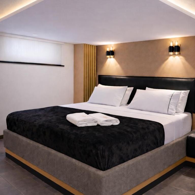 Hotel Biba Life - Chia - Habitación Doble Deluxe con ducha - 12