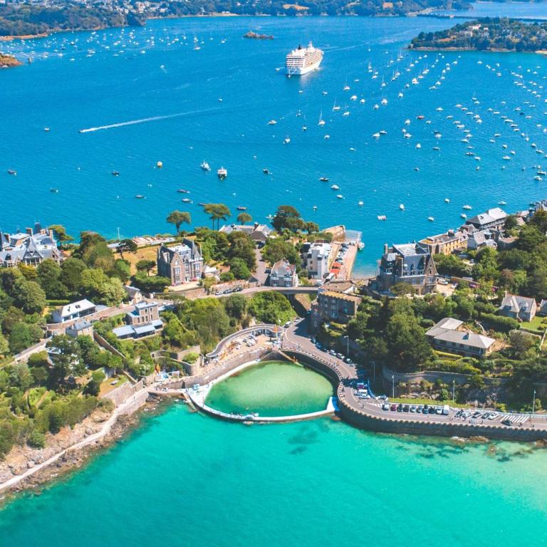 Aux tuiles rouges Maison 4 pers Dinard avec jardin - Maison 2 Chambres - 10