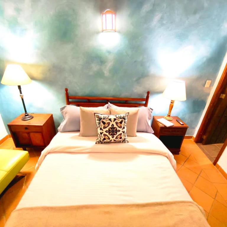 Casa d Angelo Aparta- Hotel - Six-Bedroom House - 4
