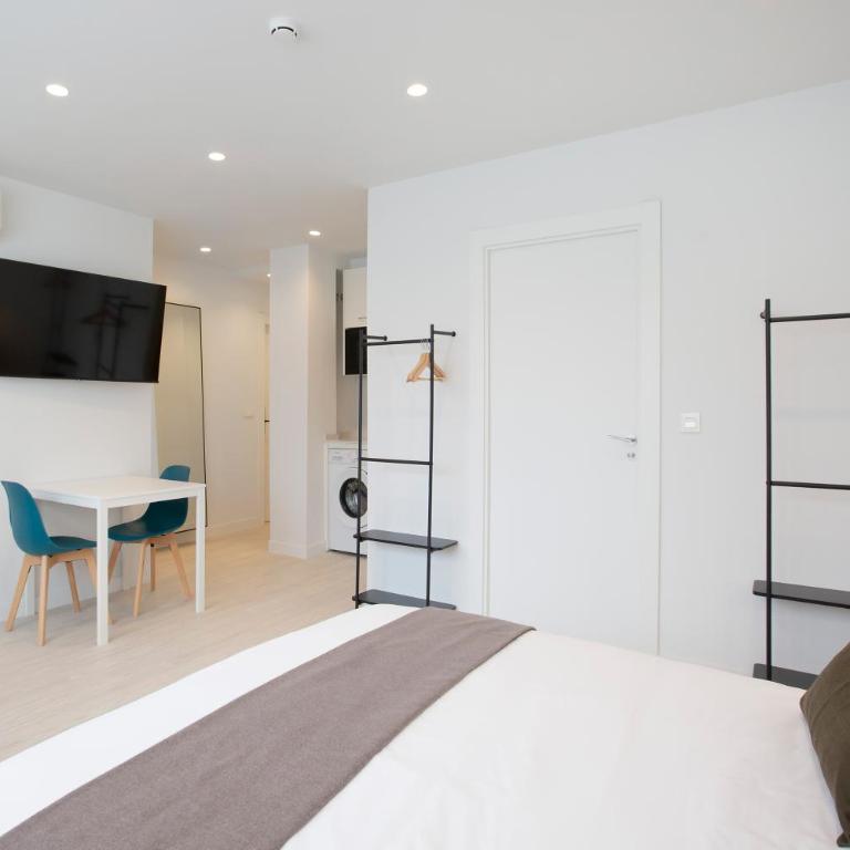 Urbil Ayuntamiento - Apartamento de 1 dormitorio - 2