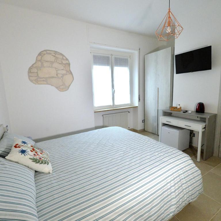 B&B Casa Franca - Camera Matrimoniale con Bagno Privato - 6
