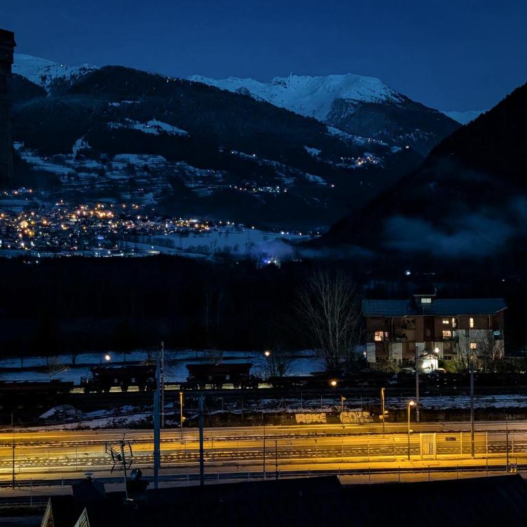 Les Trois Aiguilles - T4 à 500m du funiculaire - 3 balcons - Ski Room - Three-Bedroom Apartment - 46