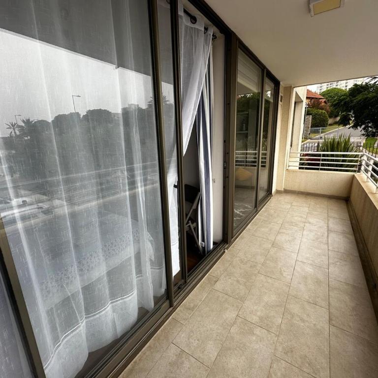 De Viña para el mundo - Two-Bedroom Apartment with Partial Ocean View - 7