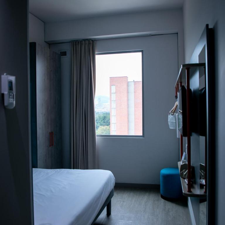 ibis budget Medellín Itagüí Metro - Habitación Doble Estándar - 11