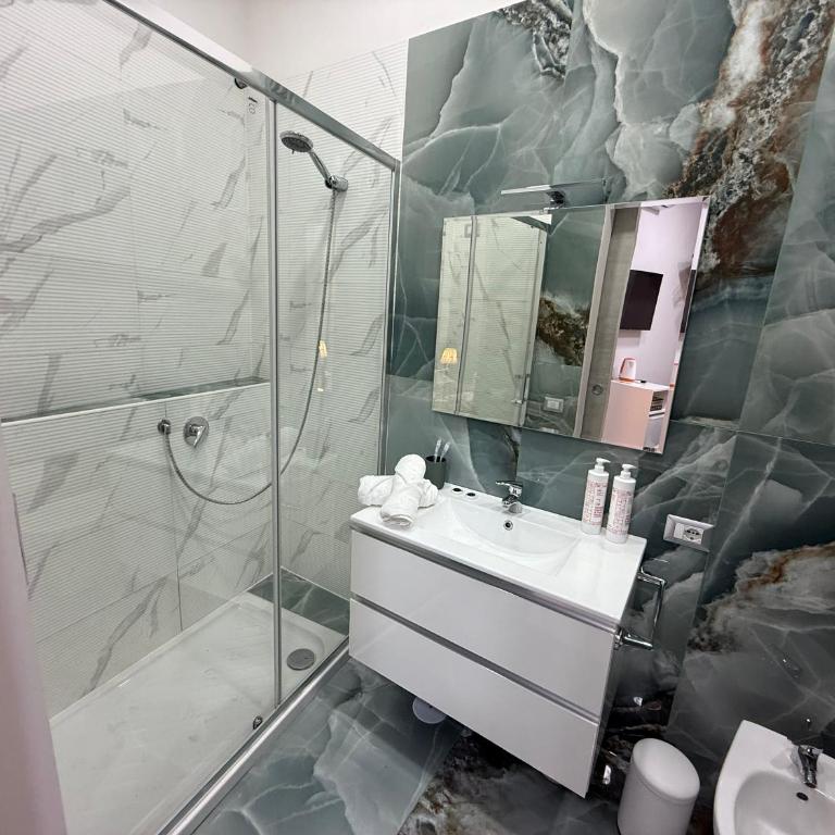 il borgo rooms - Camera Matrimoniale Deluxe con Balcone - 8