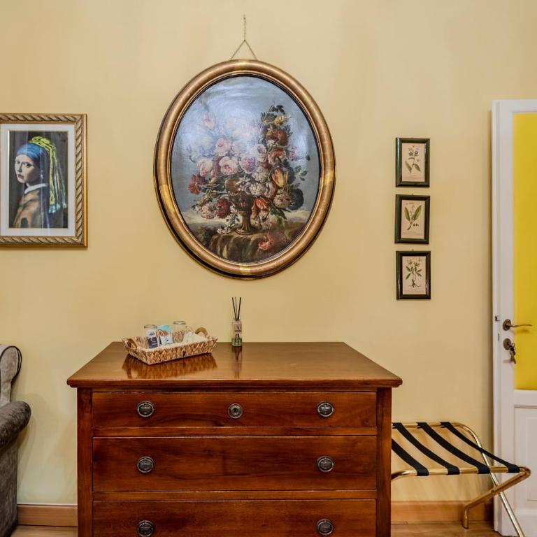 Casa Esvael - Historic Rooms in Verona City Center - Camera Matrimoniale/Doppia con Letti Singoli con Bagno Privato - 3