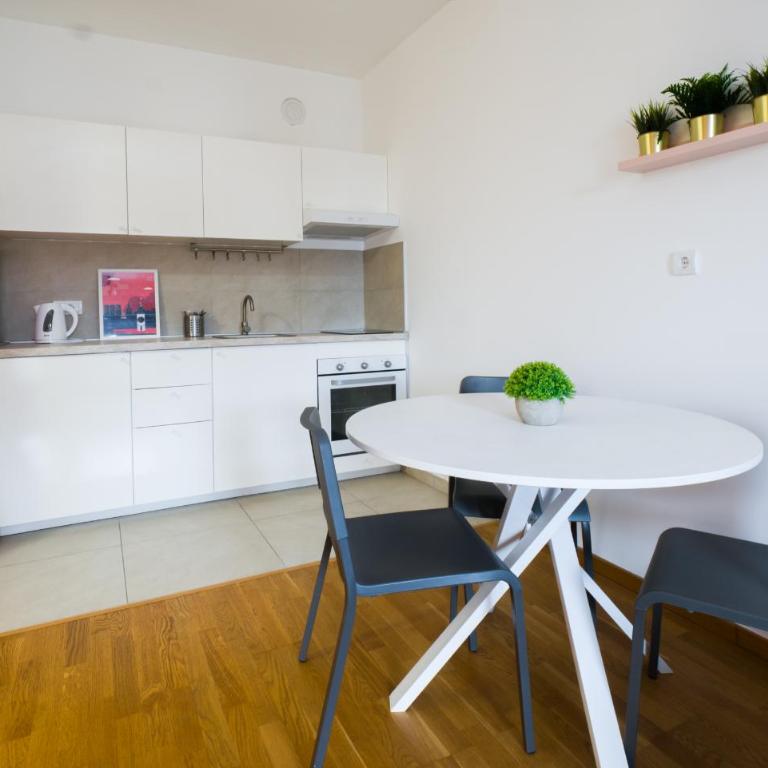 Riverside Modern apartment-Free private parking-Fast Wi-Fi - Apartman sa 1 Spavaćom Sobom - 22
