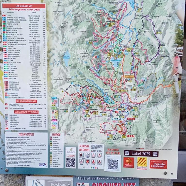 Agréable studio dans la résidence les gentianes, aux pieds des pistes de Pyrénées 2000 - Studio avec Canapé-Lit - 12