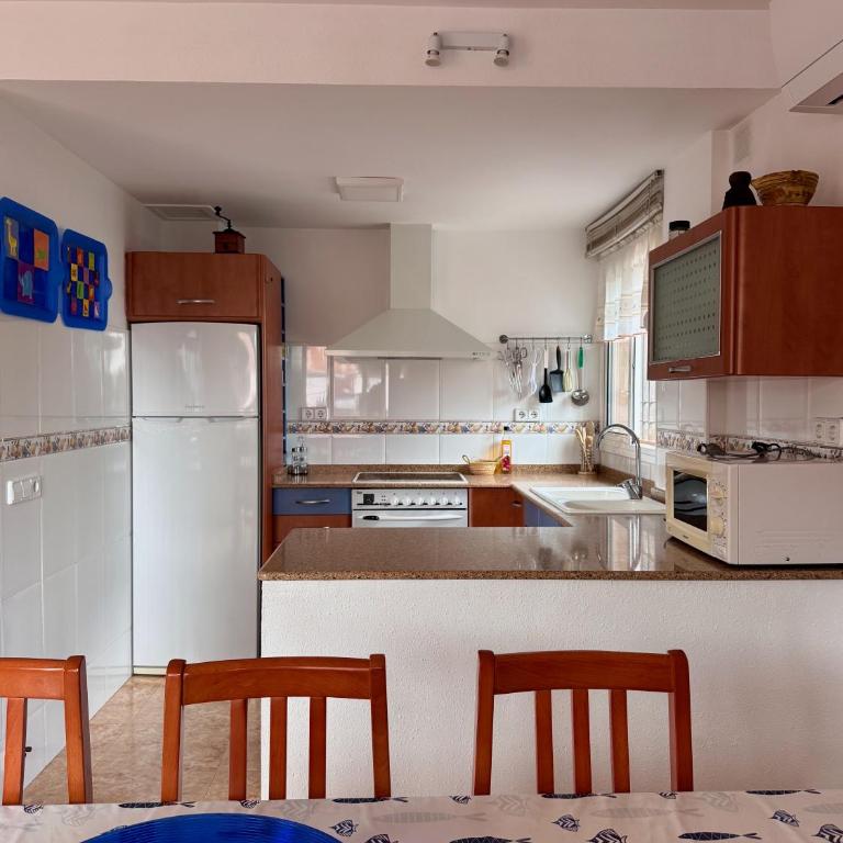 Ideal para familias con jardín privado, piscina y playa a 2 min - Apartamento - Planta baja - 8