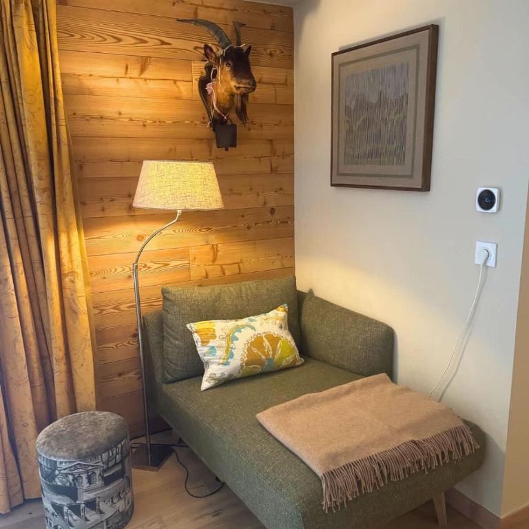Ski-In Ski-Out Mountain View with Balcony - Appartement avec Vue et Balcon - 9