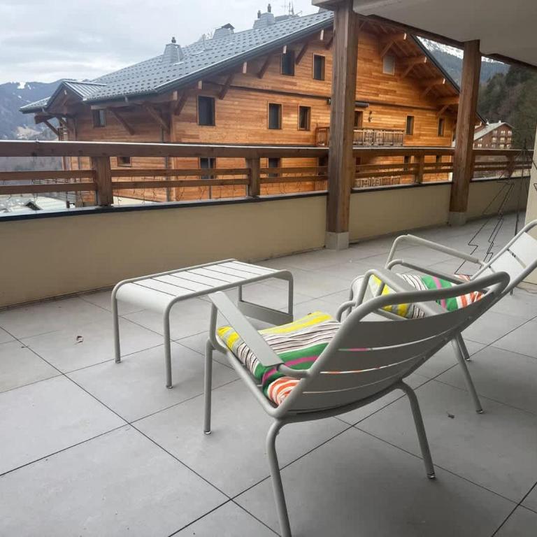 Ski-In Ski-Out Mountain View with Balcony - Appartement avec Vue et Balcon - 21