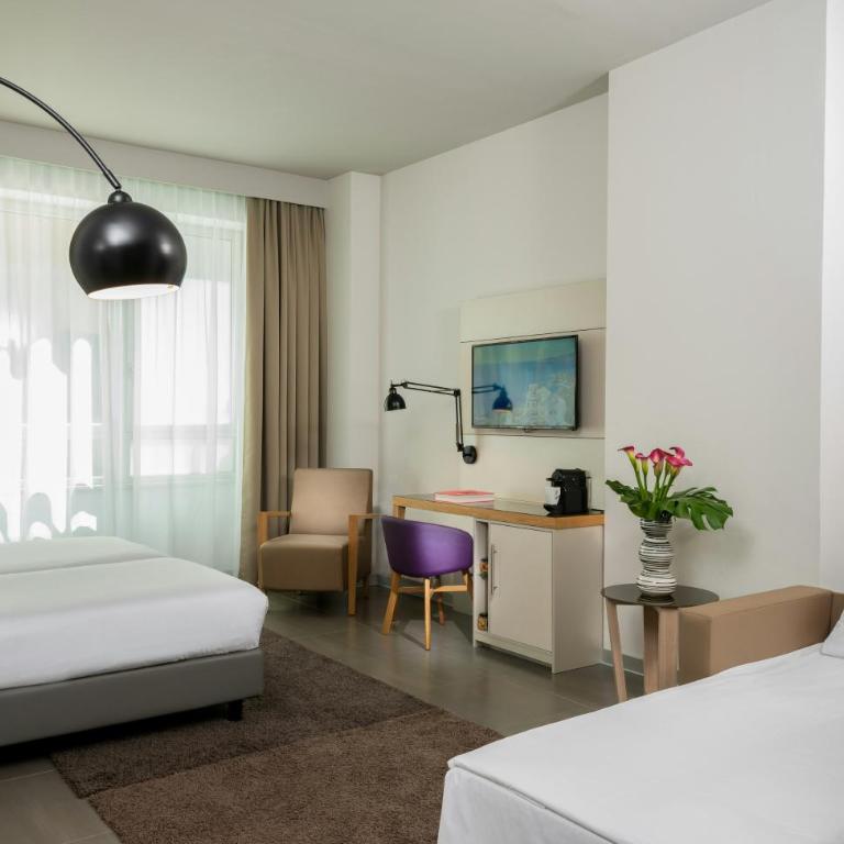 NYX Hotel Milan by Leonardo Hotels - Junior Suite - 4