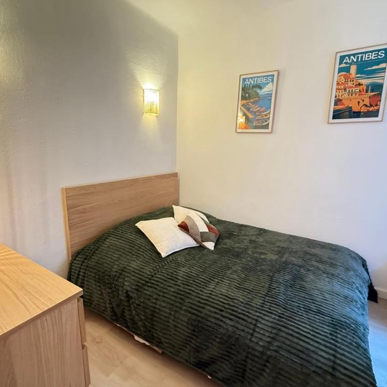T2 rénové Charme & calme au cœur du Vieil Antibes - Appartement 1 chambre - 2