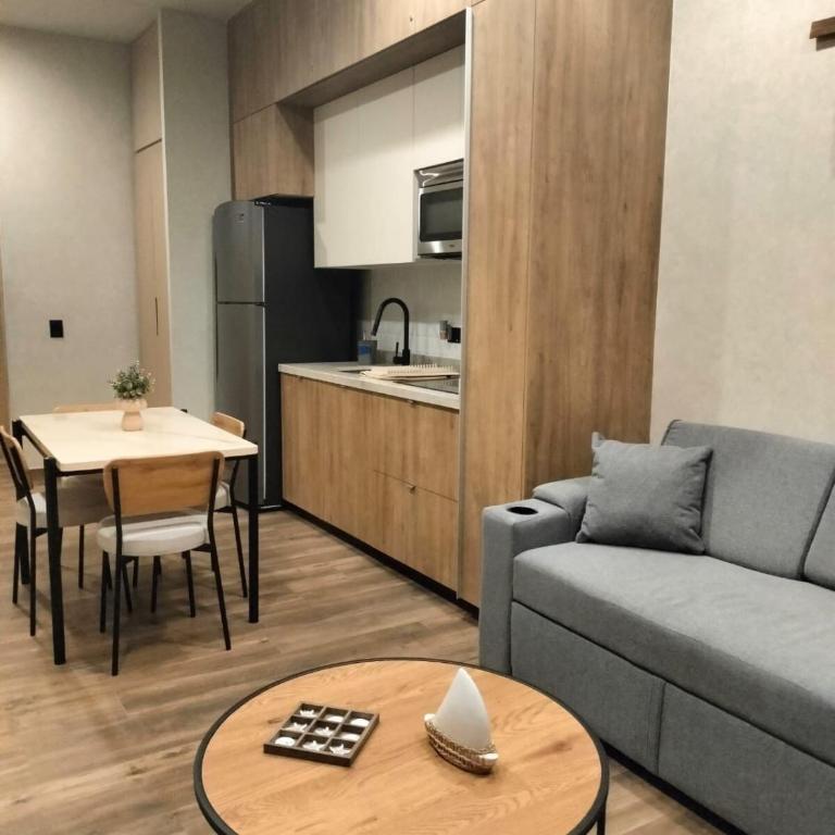 Beach Loft Style and Beach Heated Pool - One-Bedroom Apartment - 37