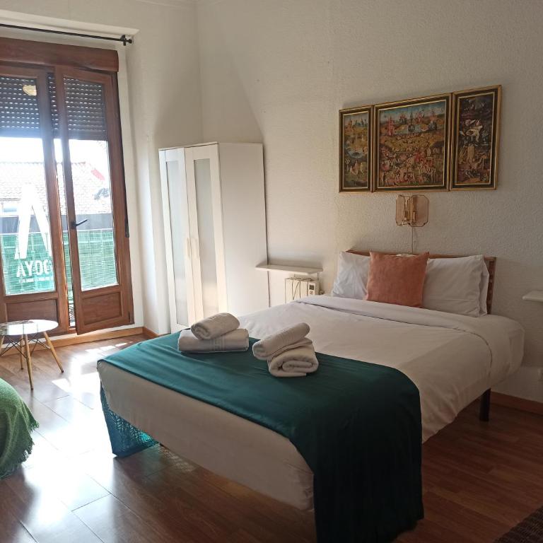 Atocha Luminoso y Amplio - Two-Bedroom Apartment - 1