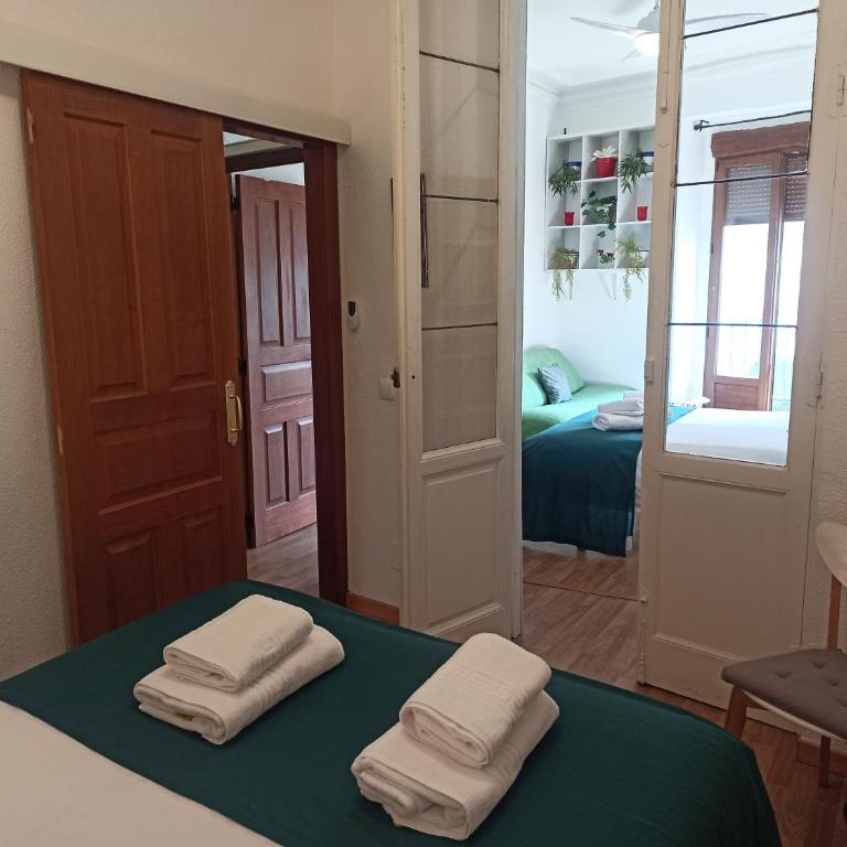 Atocha Luminoso y Amplio - Two-Bedroom Apartment - 11