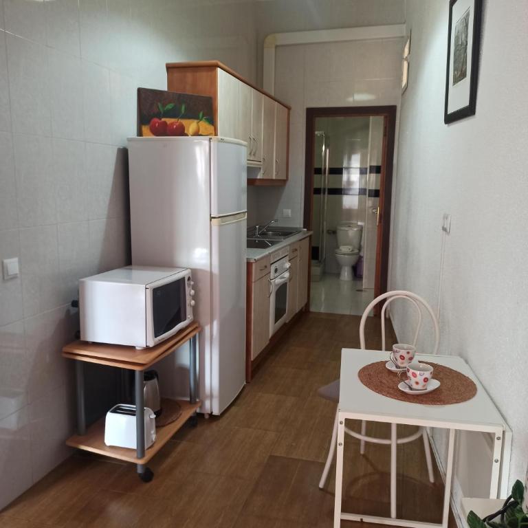 Atocha Luminoso y Amplio - Two-Bedroom Apartment - 15