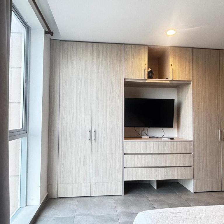 Studio apartment in the tourist area of Playa Salguero - One-Bedroom Apartment - 3
