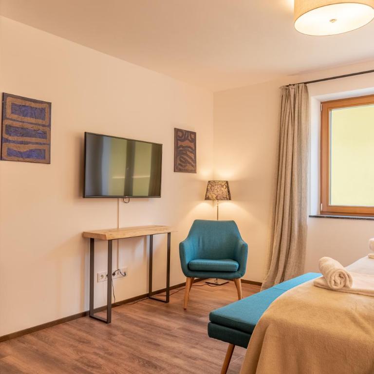Finest Villa Zell am See by All in One Apartments incl SUMMER CARD - Penthouse-Apartment - 24
