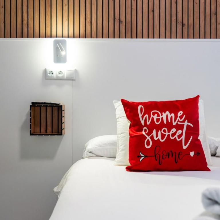 Ciudad Lineal Modern Apartment - 3 Bdrms-2 bath - Three-Bedroom Apartment - 11