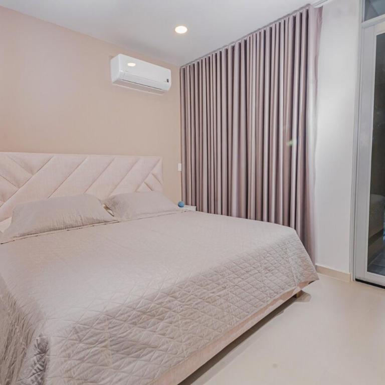 NEW!! Family-Friendly Modern 2BR/2BA • Steps to Beach - Two-Bedroom Apartment with Ocean View - 30
