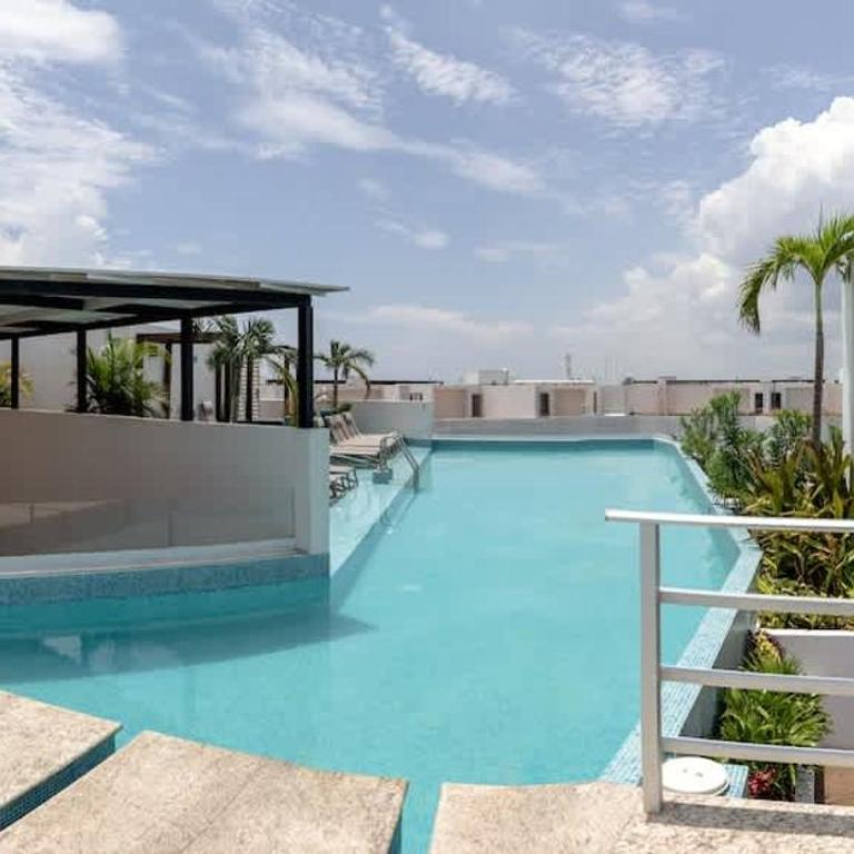 Central Beach Haven Sleeps 16 - Apartment - 26