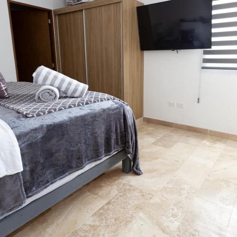 IPANA for 16 People - Studio - 32