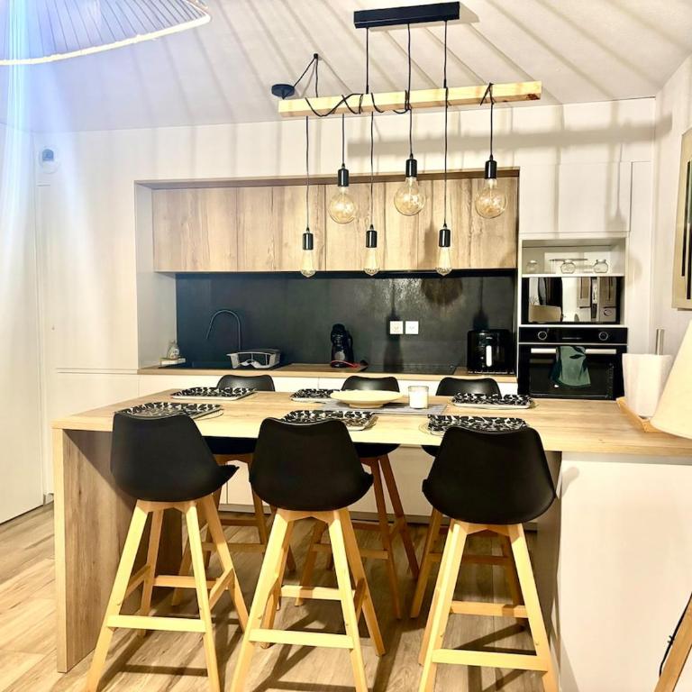 2-bedroom apartment with terrace and garage - Appartement 2 Chambres - 15