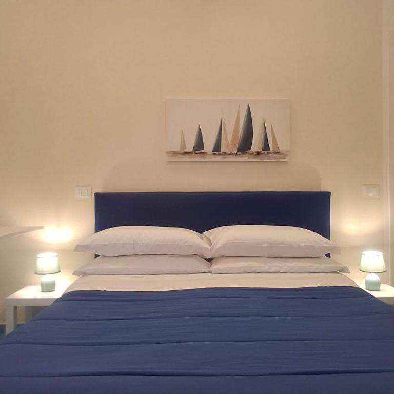 due stanzulelle sul mare B&B - Camera Matrimoniale con Balcone e Vista Mare - 26