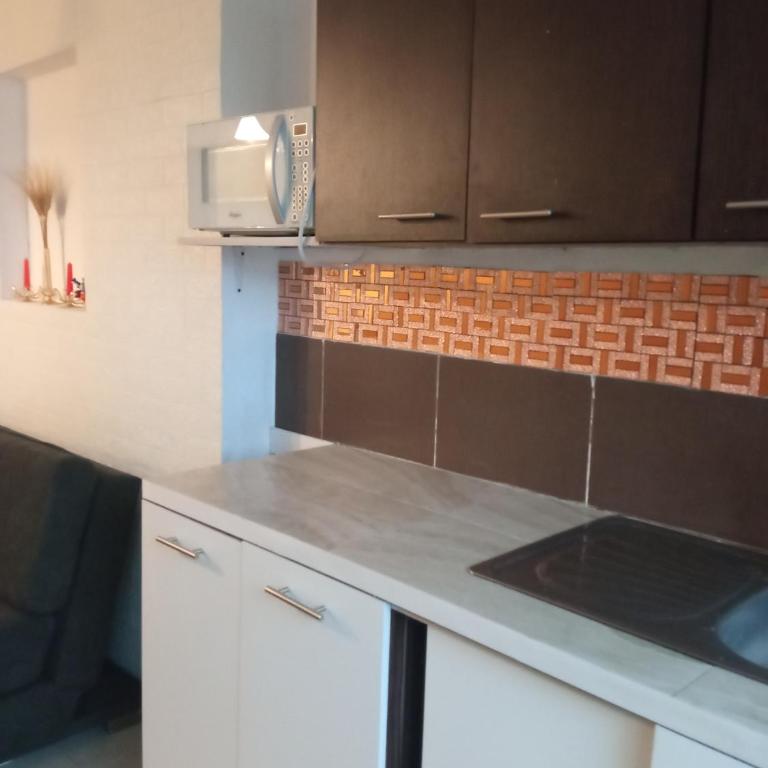 SIUTE EN CUMBAYA, VALLE 2 Y 3, junto a reservorio - One-Bedroom Apartment - 5