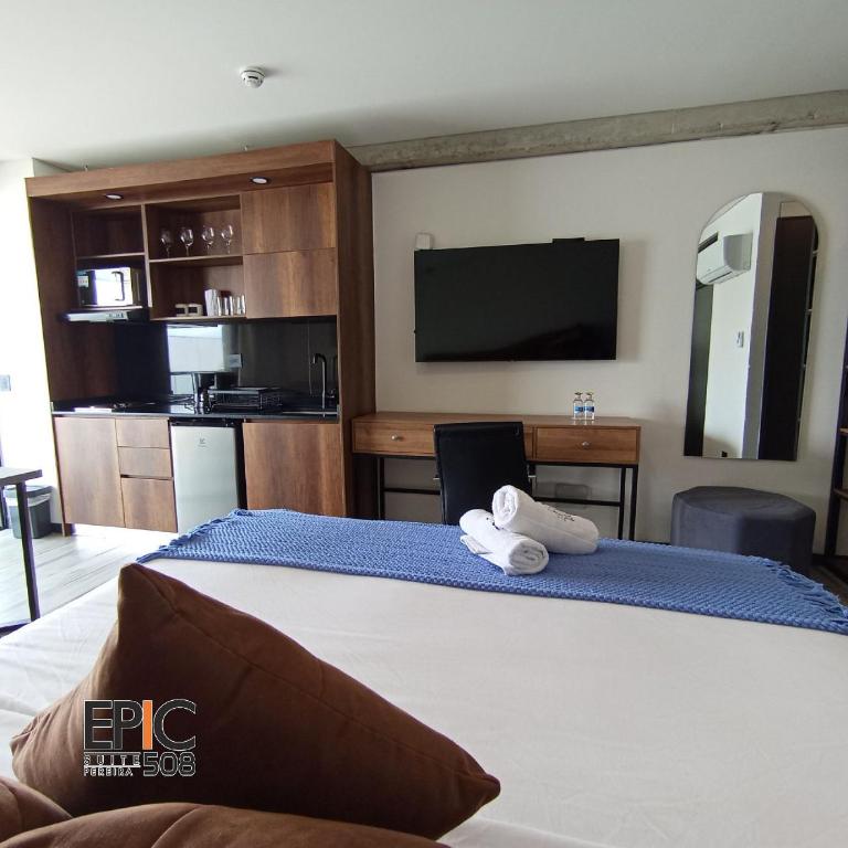 Epic Suite 508 Deluxe Airport - Deluxe One-Bedroom Apartment - 5