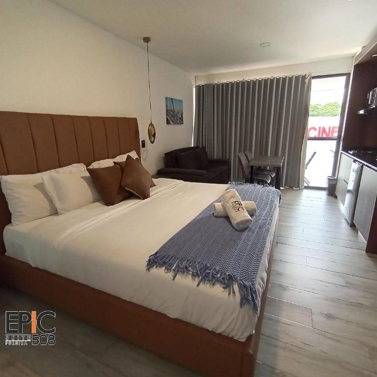 Epic Suite 508 Deluxe Airport - Deluxe One-Bedroom Apartment - 21