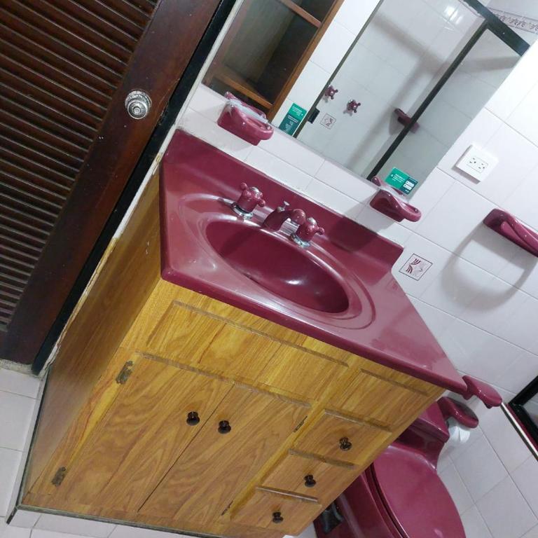 Ayenda 1411 Caney Sede Ingenio - Habitación Cuádruple Clásica - 4