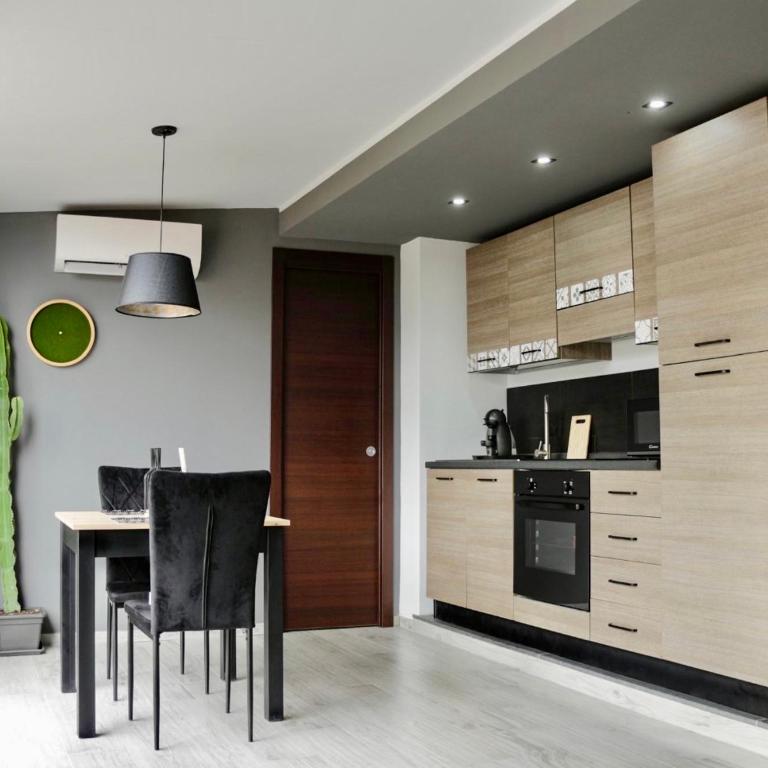 Luxury Sofi - Appartamento con 1 Camera da Letto, Balcone e Vista Mare - 13