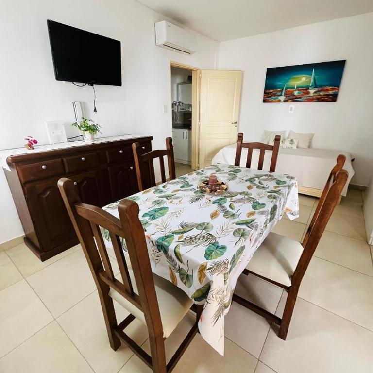 Rincón de la plaza - One-Bedroom Apartment - 1