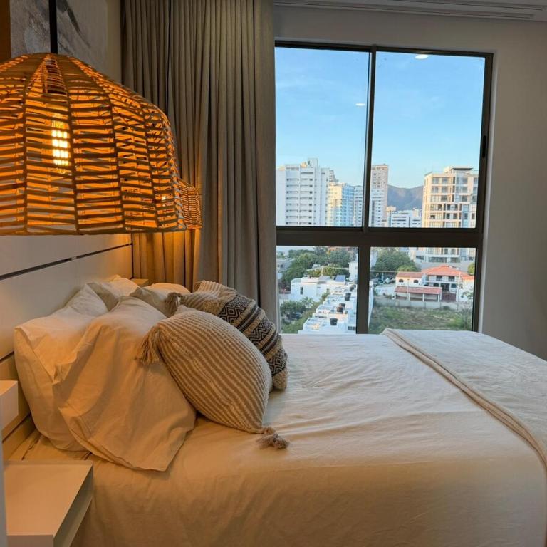 New Apartment in Santa Marta with Pools, Gym, Near the Beach and hotel Amenities - Three-Bedroom Premium Apartment with Balcony - 15