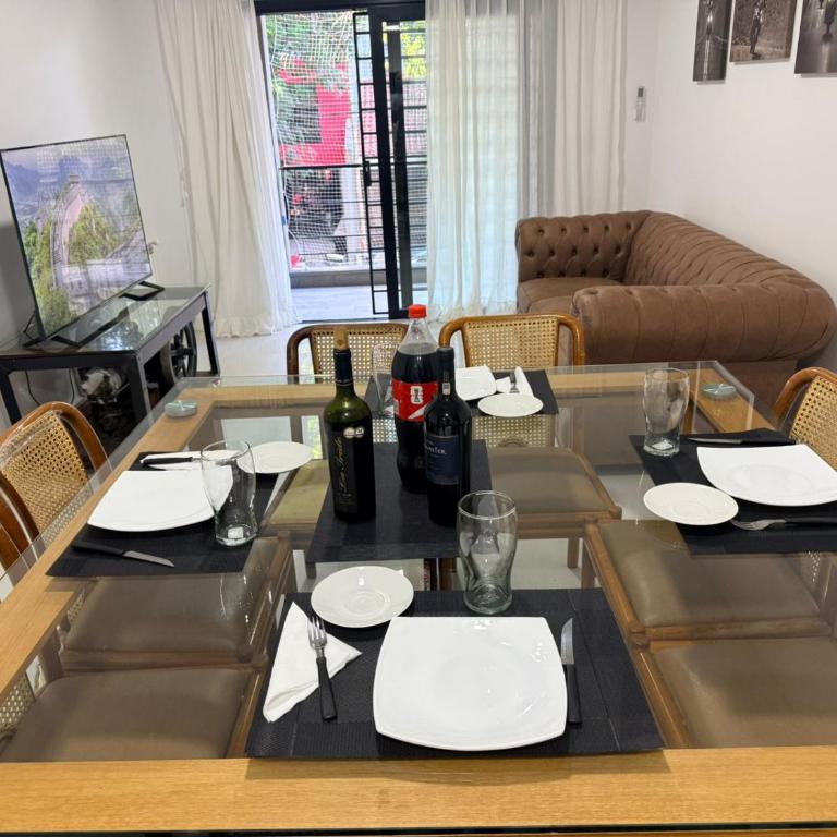 Monte Grande Family Stay - Balcón y parilla - Apartamento de 2 dormitorios con balcón - 4