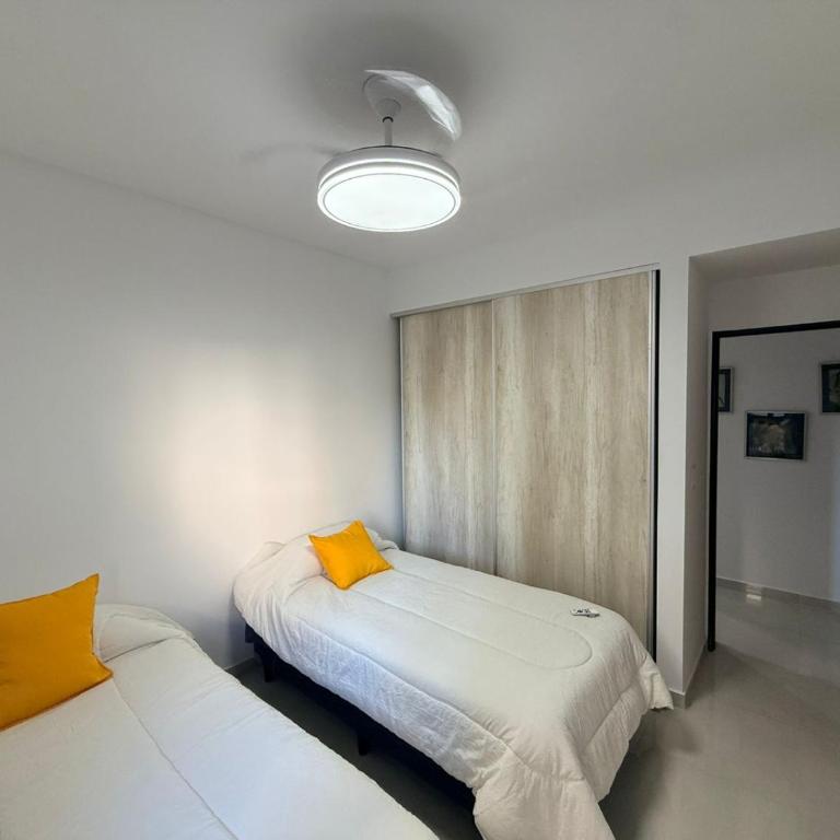 Monte Grande Family Stay - Balcón y parilla - Apartamento de 2 dormitorios con balcón - 35
