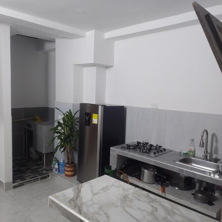 Acogedor apartamento - Two-Bedroom Apartment - 7