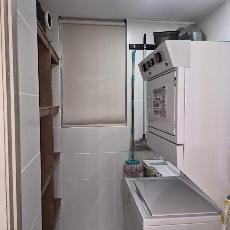Exclusive 13th-Floor Luxury Apt in Garden City - Three-Bedroom Apartment - 11