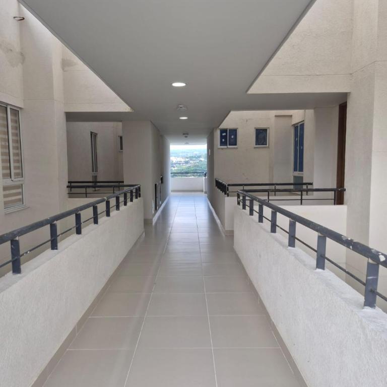 Exclusive 13th-Floor Luxury Apt in Garden City - Three-Bedroom Apartment - 74