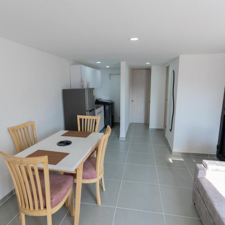 Denier House Fuente de los Rosales - A 5 minutos de Centros Comerciales - Apartamento de 2 dormitorios - 11