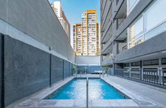 Modern 1BR Apartment, Santa Lucía Metro, Balcony - One-Bedroom Apartment - 3